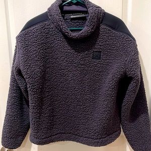 Under Armour fleece pullover